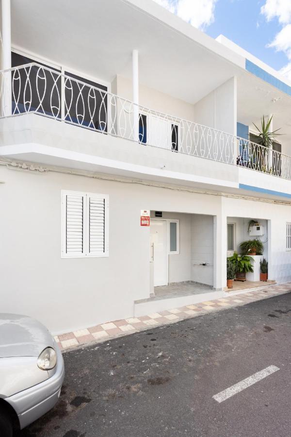 Home2Book Angy'S Seaside Home, Candelaria Araya  エクステリア 写真