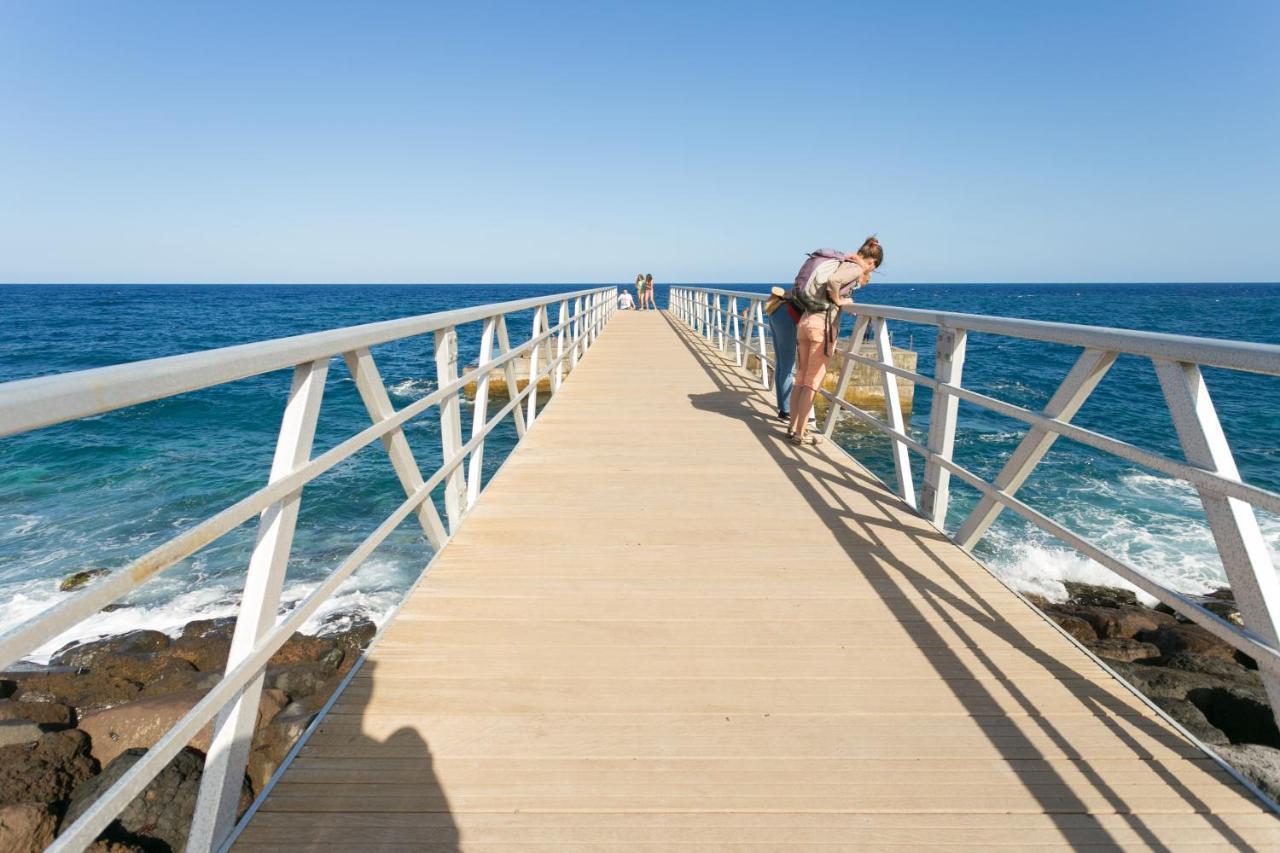 Home2Book Angy'S Seaside Home, Candelaria Araya  エクステリア 写真