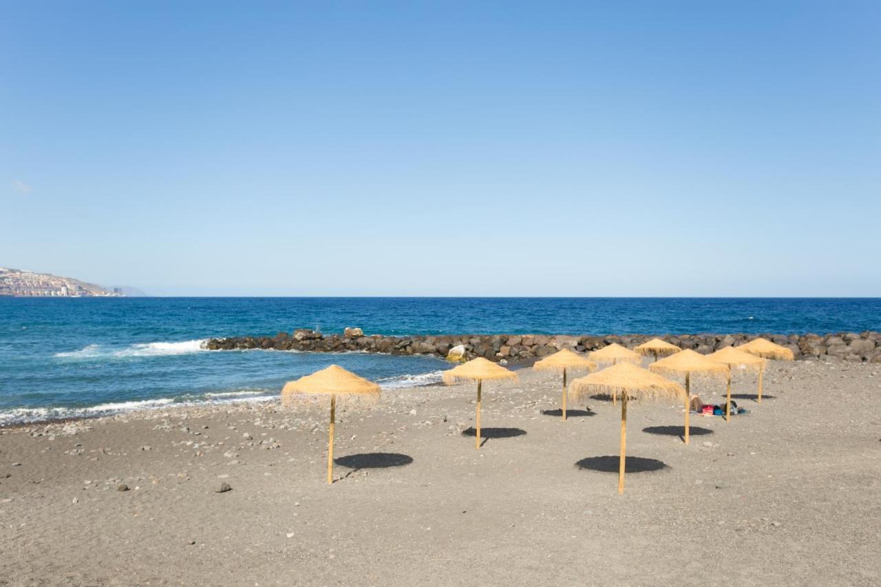 Home2Book Angy'S Seaside Home, Candelaria Araya  エクステリア 写真